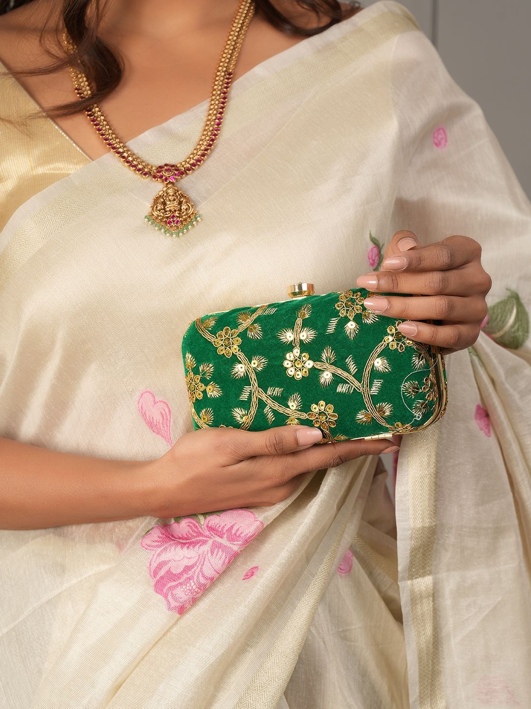 Anouk Embroidered Embellished Box Clutch-picture-36