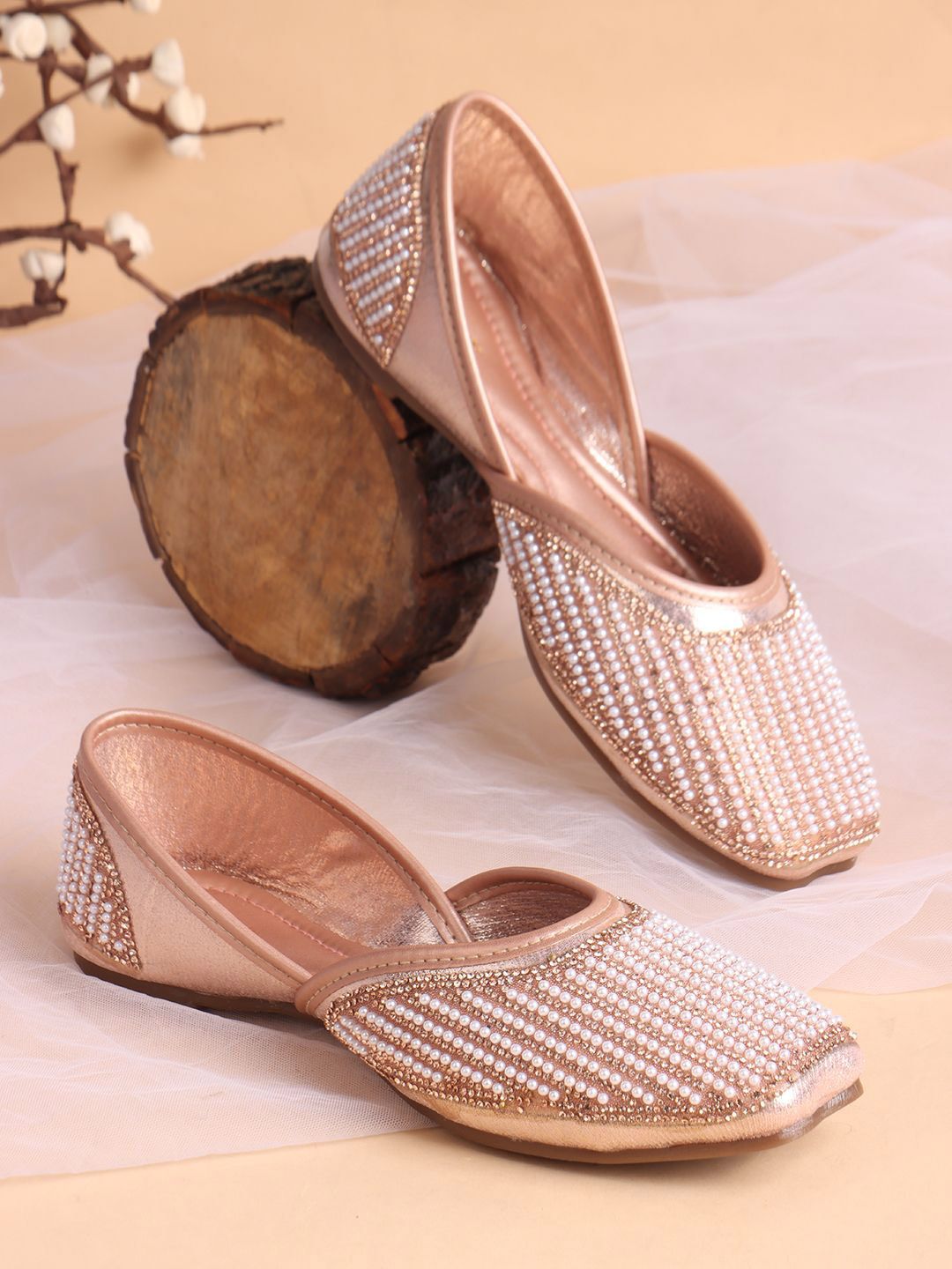 Anouk Women Embellished Mojaris Flats-picture-22