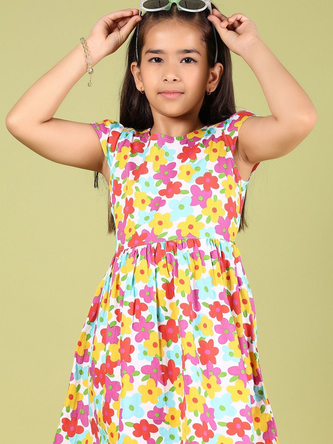 V-Mart Girl's Floral Printed Cap Sleeves Pure Cotton Fit & Flare Knee Length Dress-picture-42