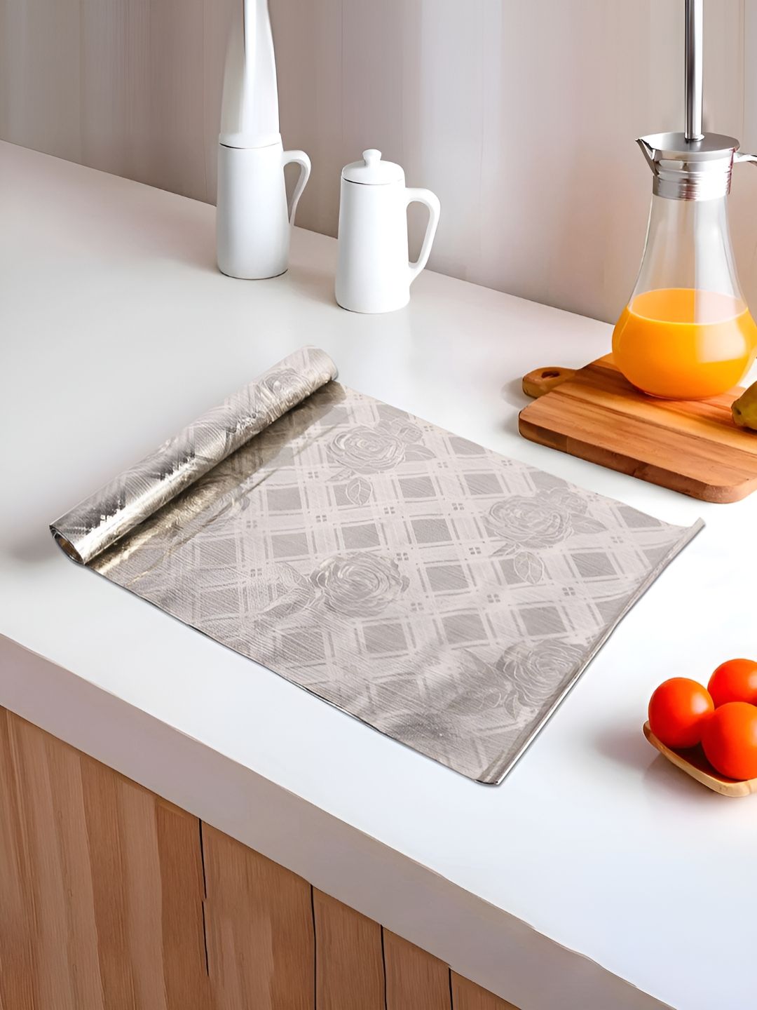 Aura Gold-Toned Set of 1 Water Resistant Shelf Liner Organisers-picture-30