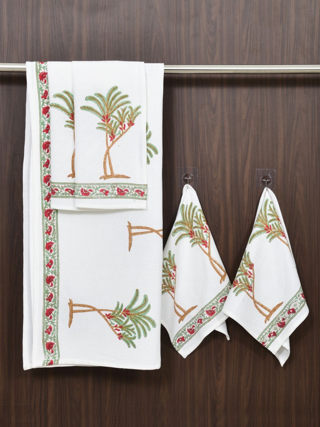 BLOCKS OF INDIA Green & White 5 Piece Printed Cotton 210 GSM Towel Set-picture-11