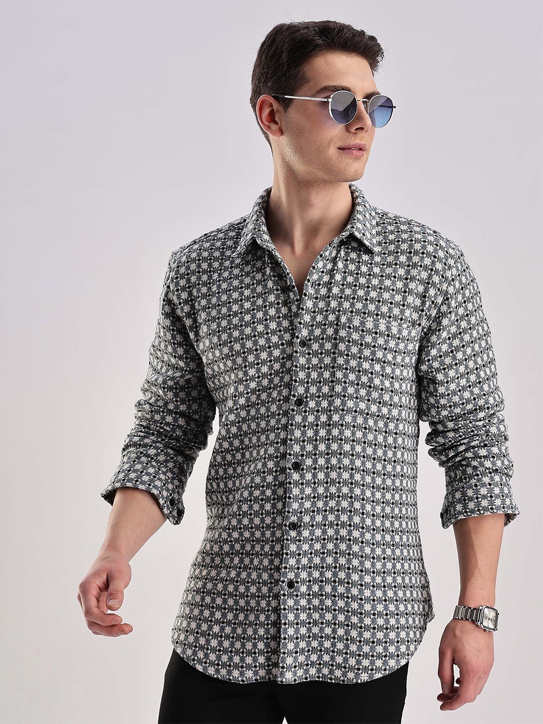HERE&NOW Men Slim Fit Opaque Checked Casual Shirt-picture-32