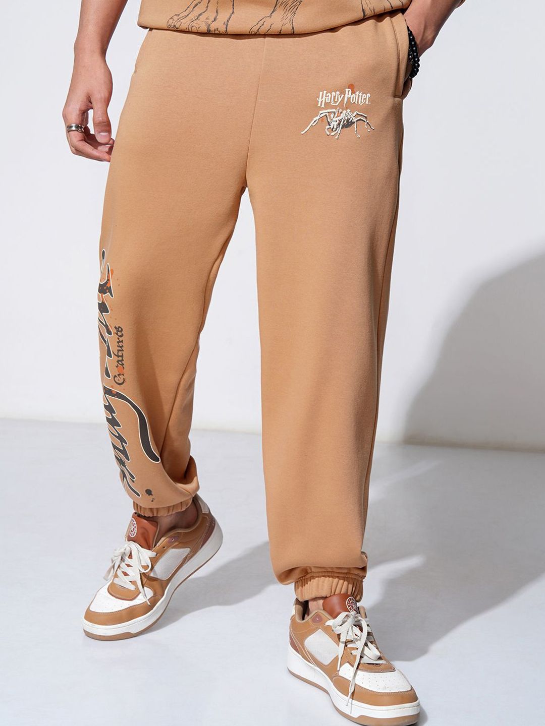 HIGHLANDER Men Printed Comfort Straight Fit Joggers Trousers-picture-22