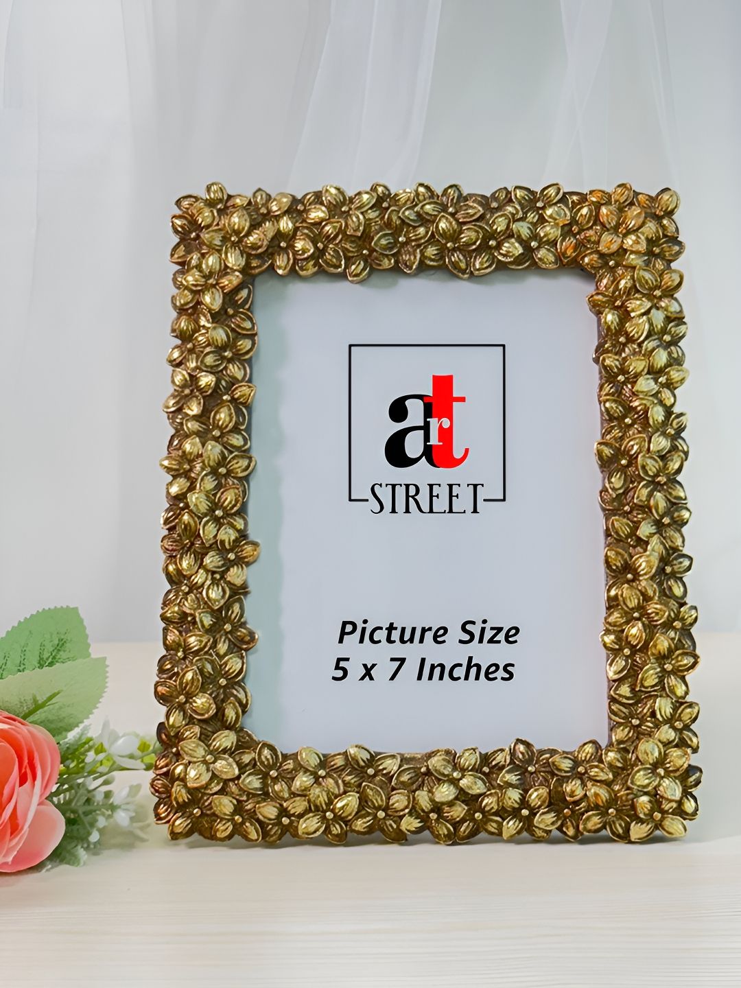 Art Street Gold-Toned 1 Pieces Plastic Table Photo Frames-picture-18