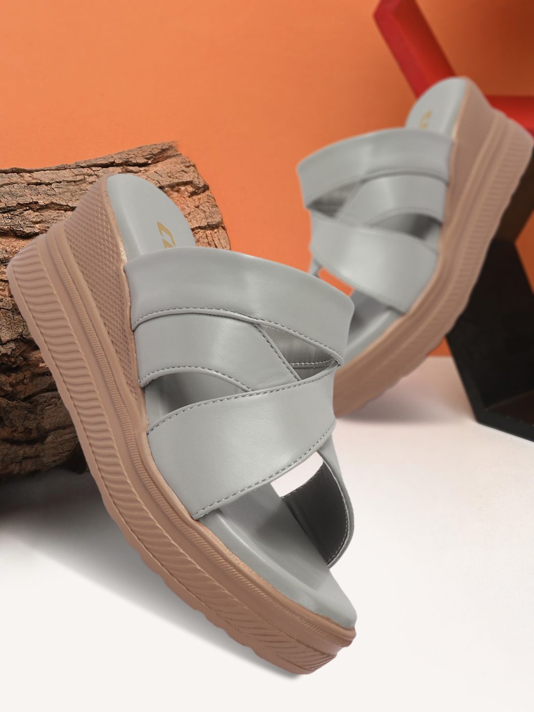 Colo Wedge Sandals with Buckles-picture-21