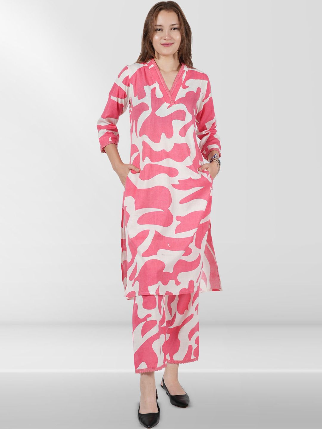 Belfry Printed Pure Cotton V-Neck Tunic With Trousers Co-Ords-picture-40