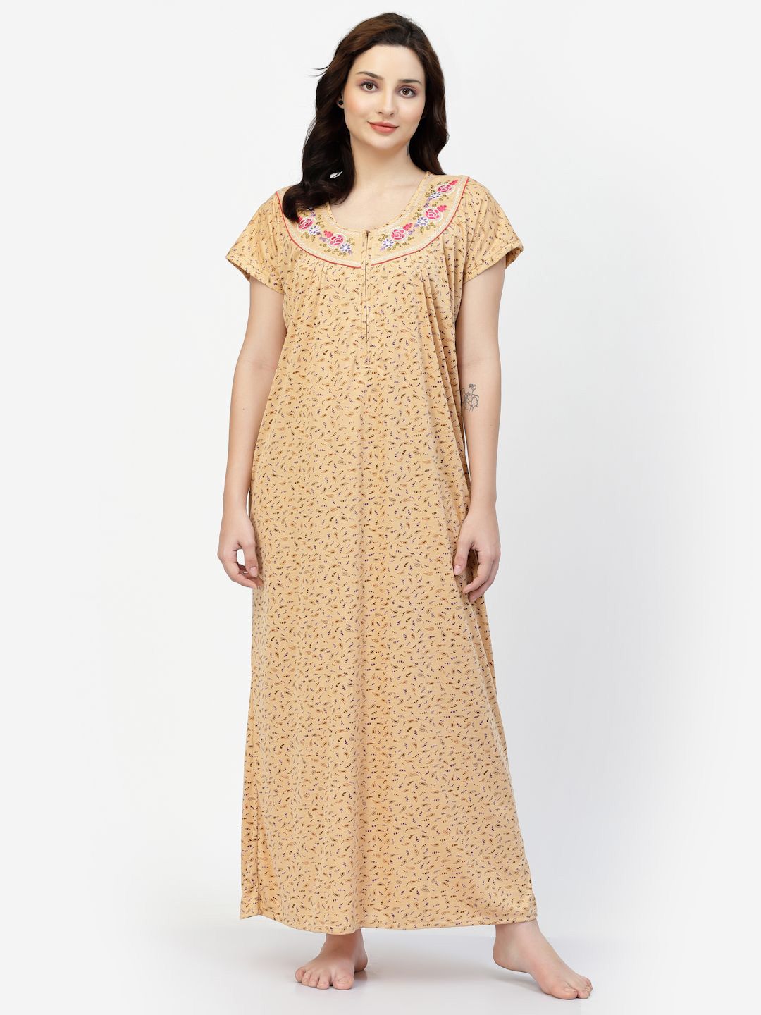 CHUI MUI Embroidered Maxi Nightdress-picture-44