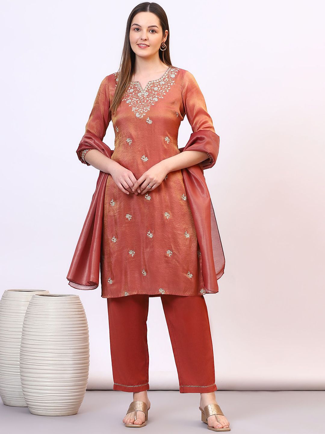 Aurelia Women’s Printed Straight Kurta in Black