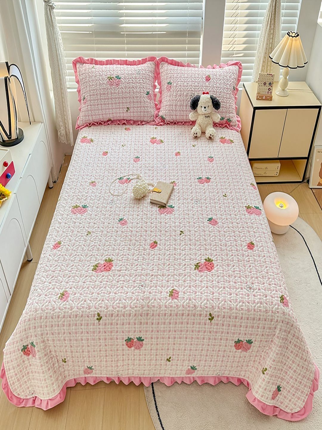 JC HOME Pink & White Printed Cotton Double Super King Bed & Pillow Cover