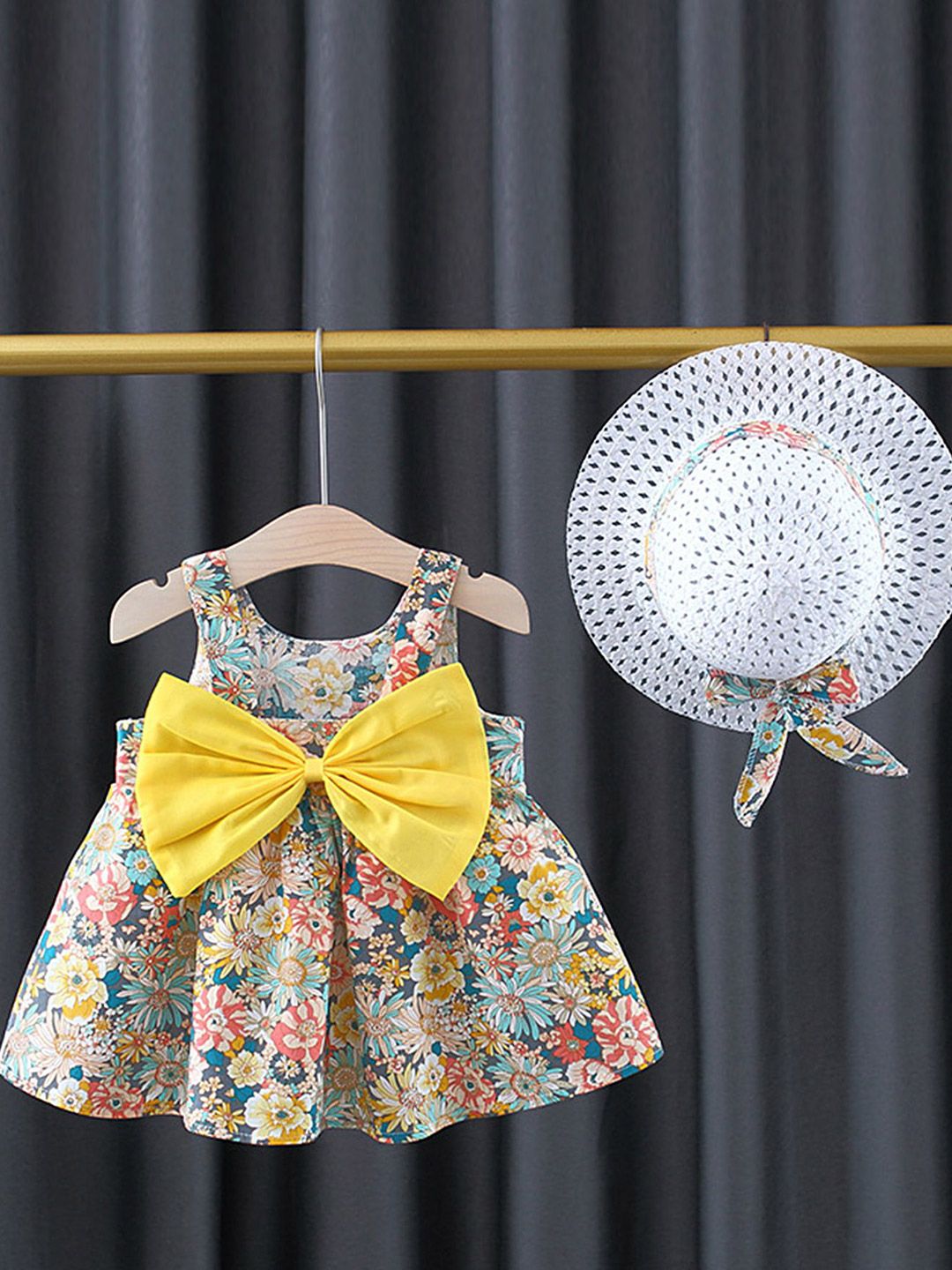 LULU & SKY Floral Print Halter Neck Fit & Flare Dress-picture-19