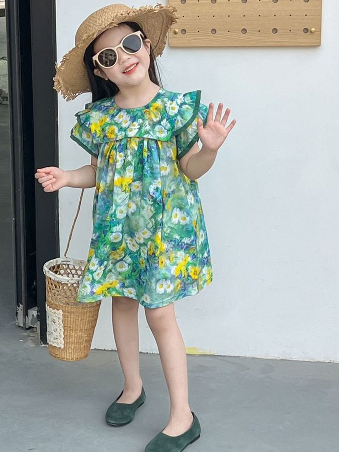 LULU & SKY Floral Print Flutter Sleeve A-Line Dress-picture-29