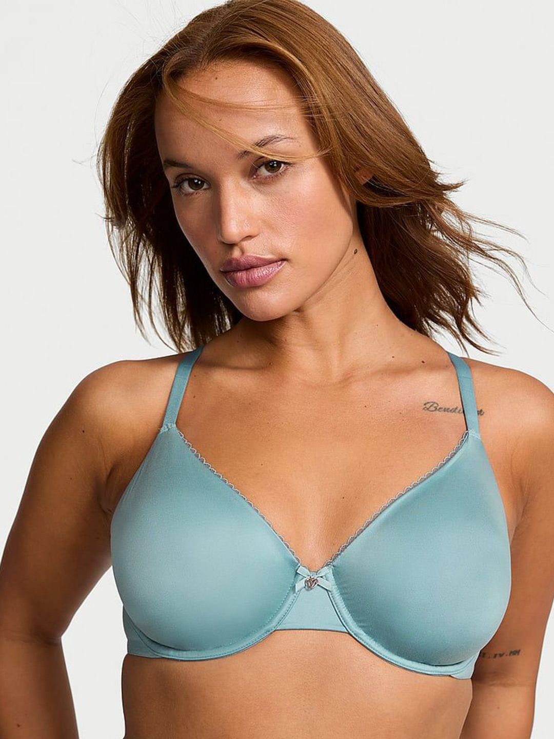 Victoria's Secret Bra Medium Coverage Underwired-picture-17
