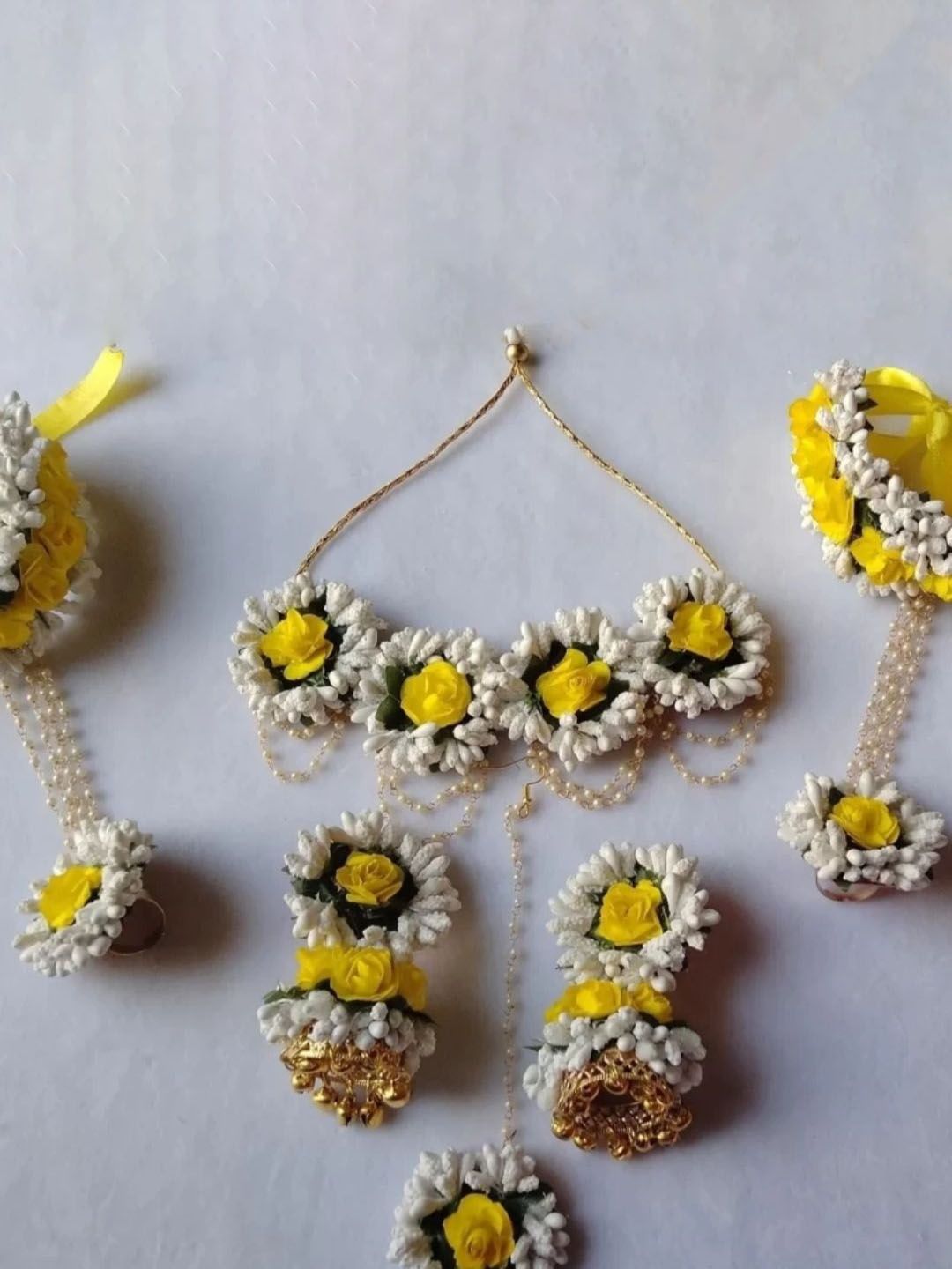 BALIKA VADHU Blooming Elegance & Beaded Flower Jewellery Set-picture-12