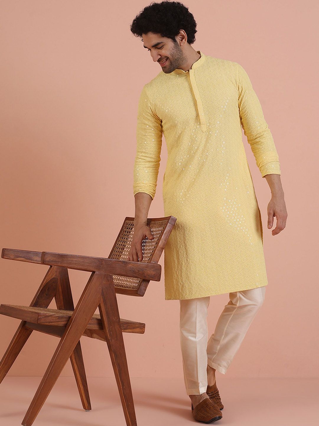 KISAH Men Embroidered Regular Thread Work Kurta with Trousers-picture-24