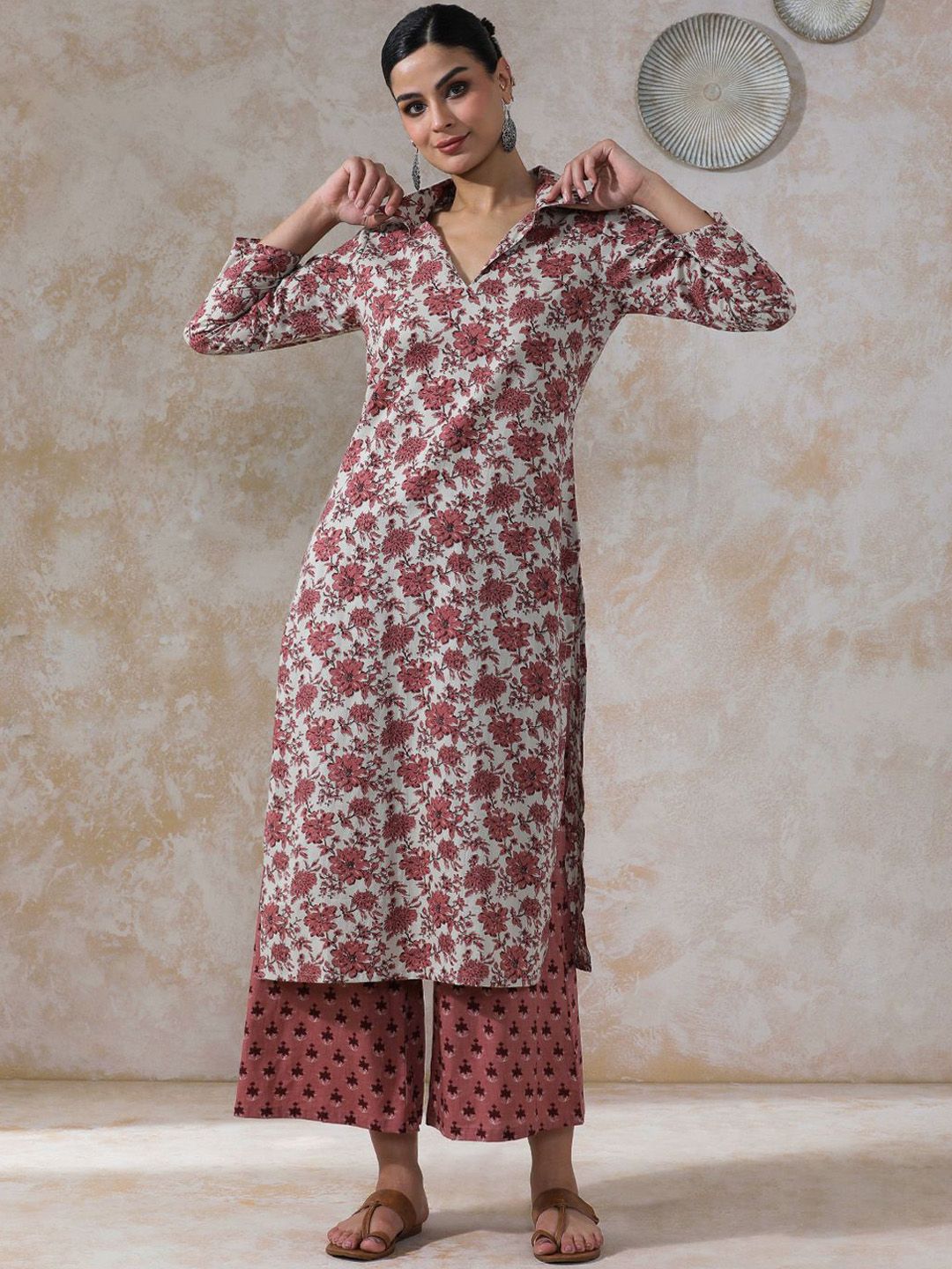 Moara Women Paisley Printed Regular Pure Cotton Kurta with Palazzos