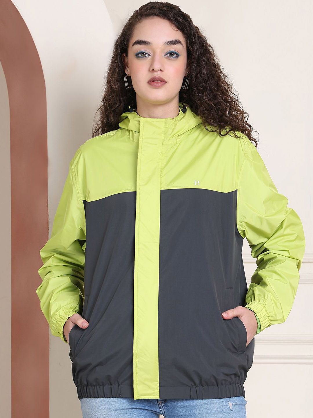 HOUSE OF VEDAS Color Blocked Waterproof Hooded Rain Jacket-picture-26