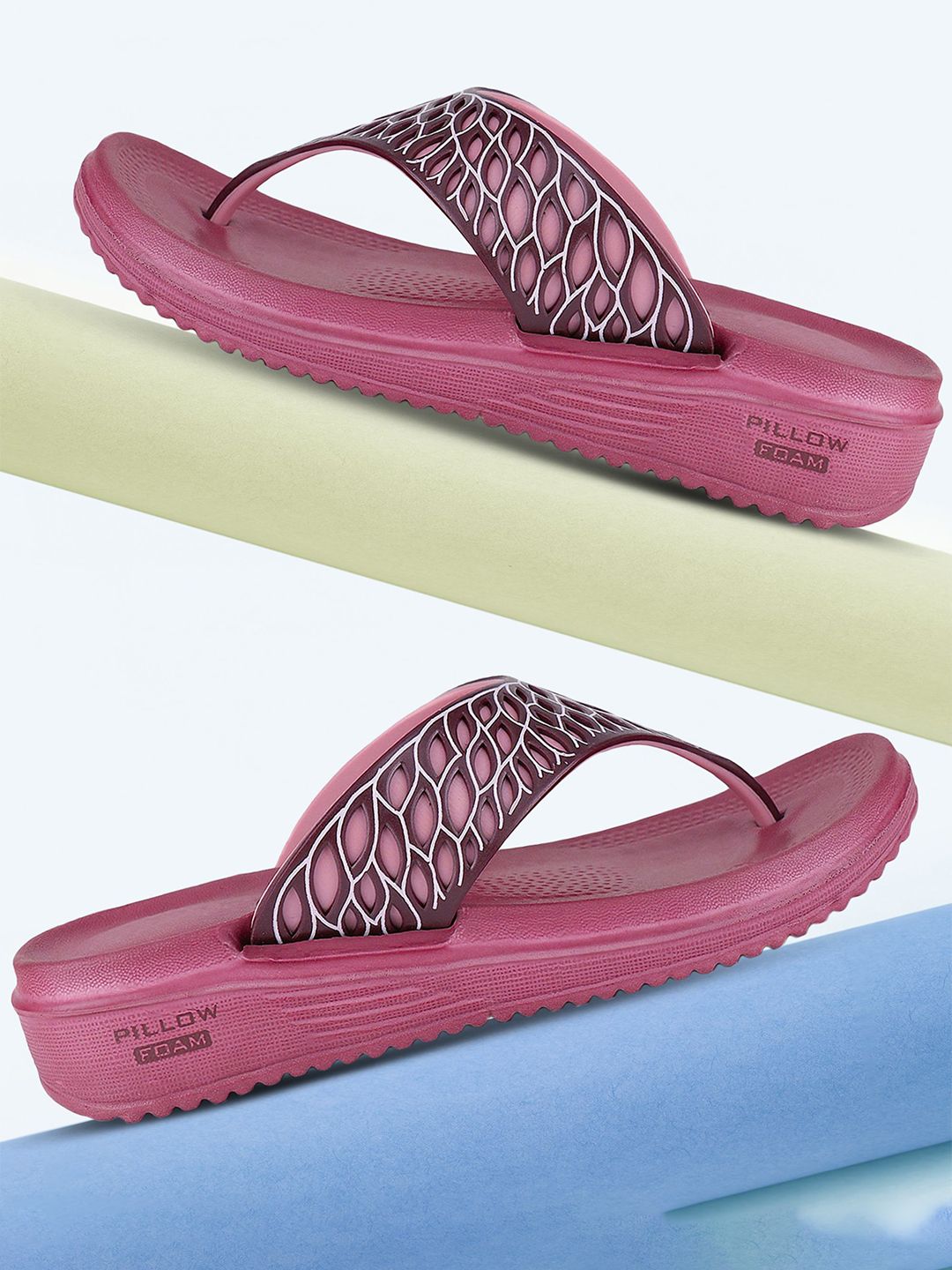 PENNEN Women Printed T-Strap Flats-picture-26