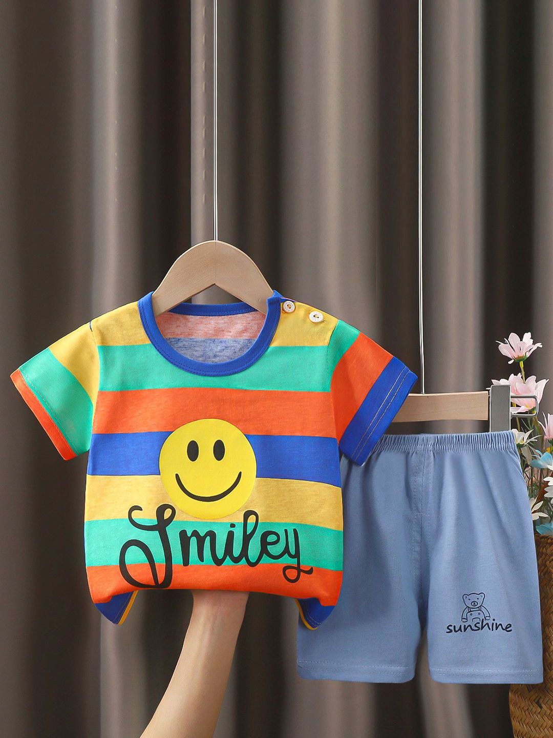 Bold N Elegant Unisex Kids Striped Top with Shorts-picture-40