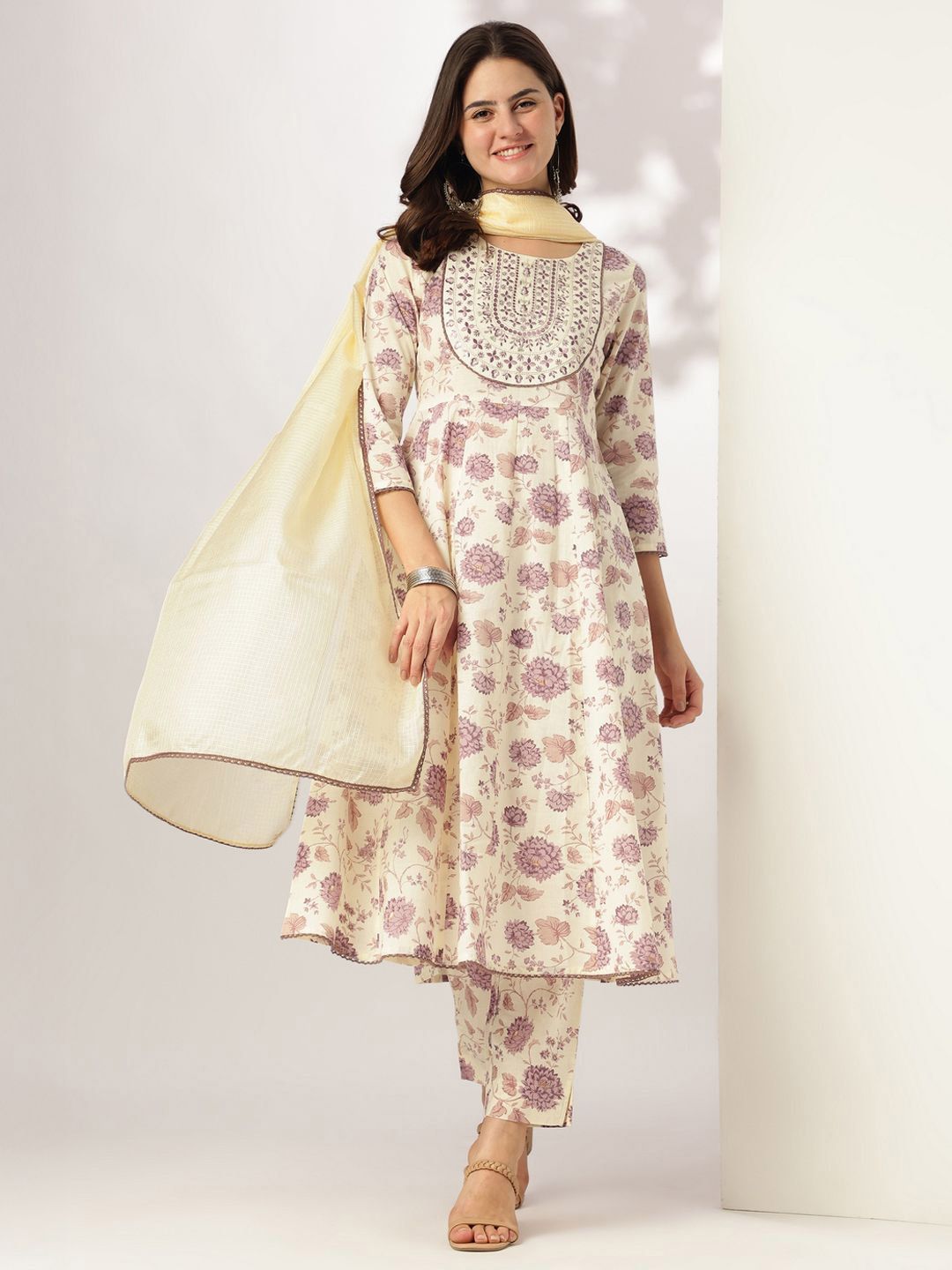 Janasya Women Off White Pure Cotton Floral Printed Yoke Embroidered Anarkali Kurta Set-image-36