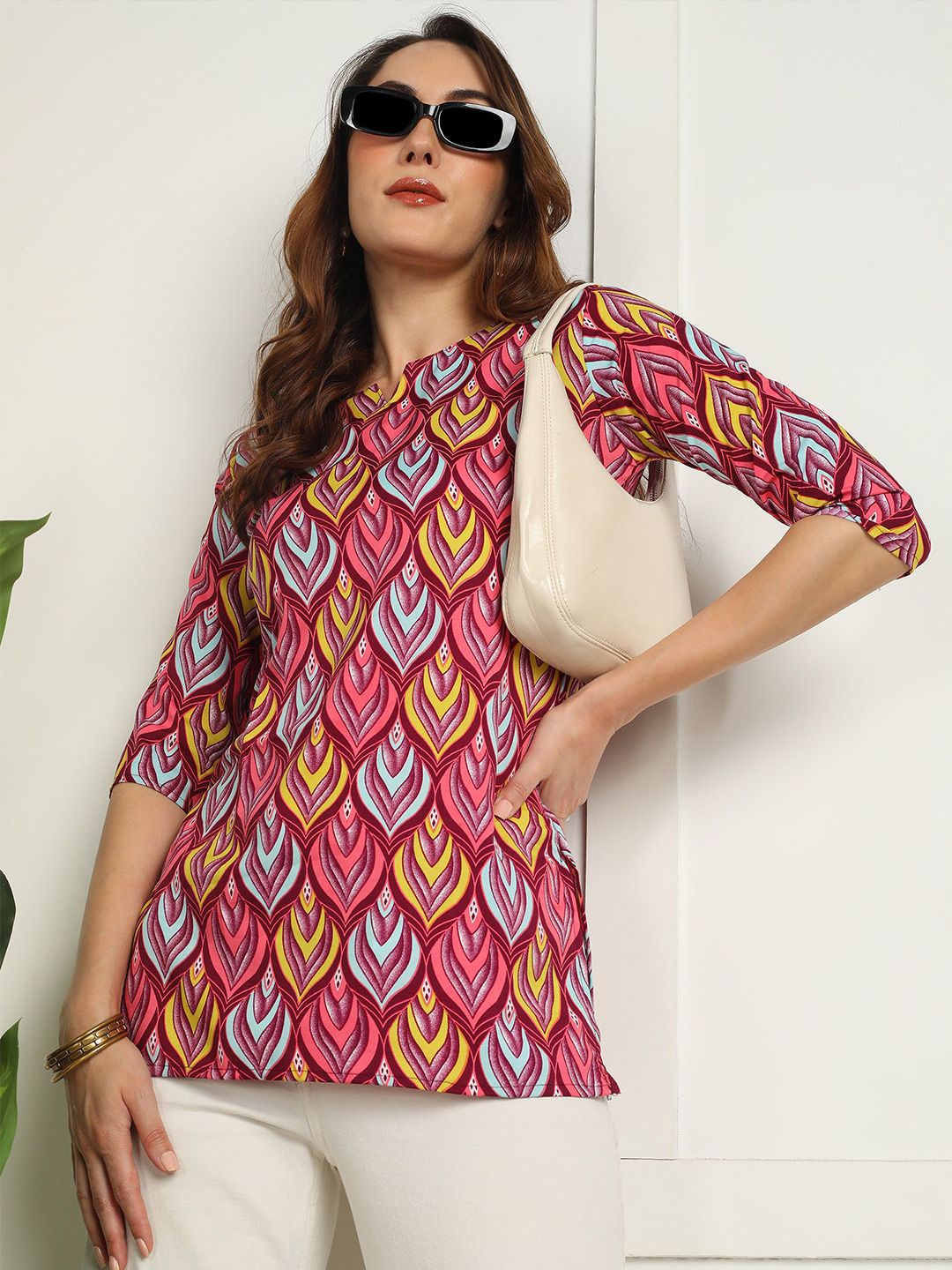 Moda Rapido Floral Printed V-Neck Kurti-picture-31