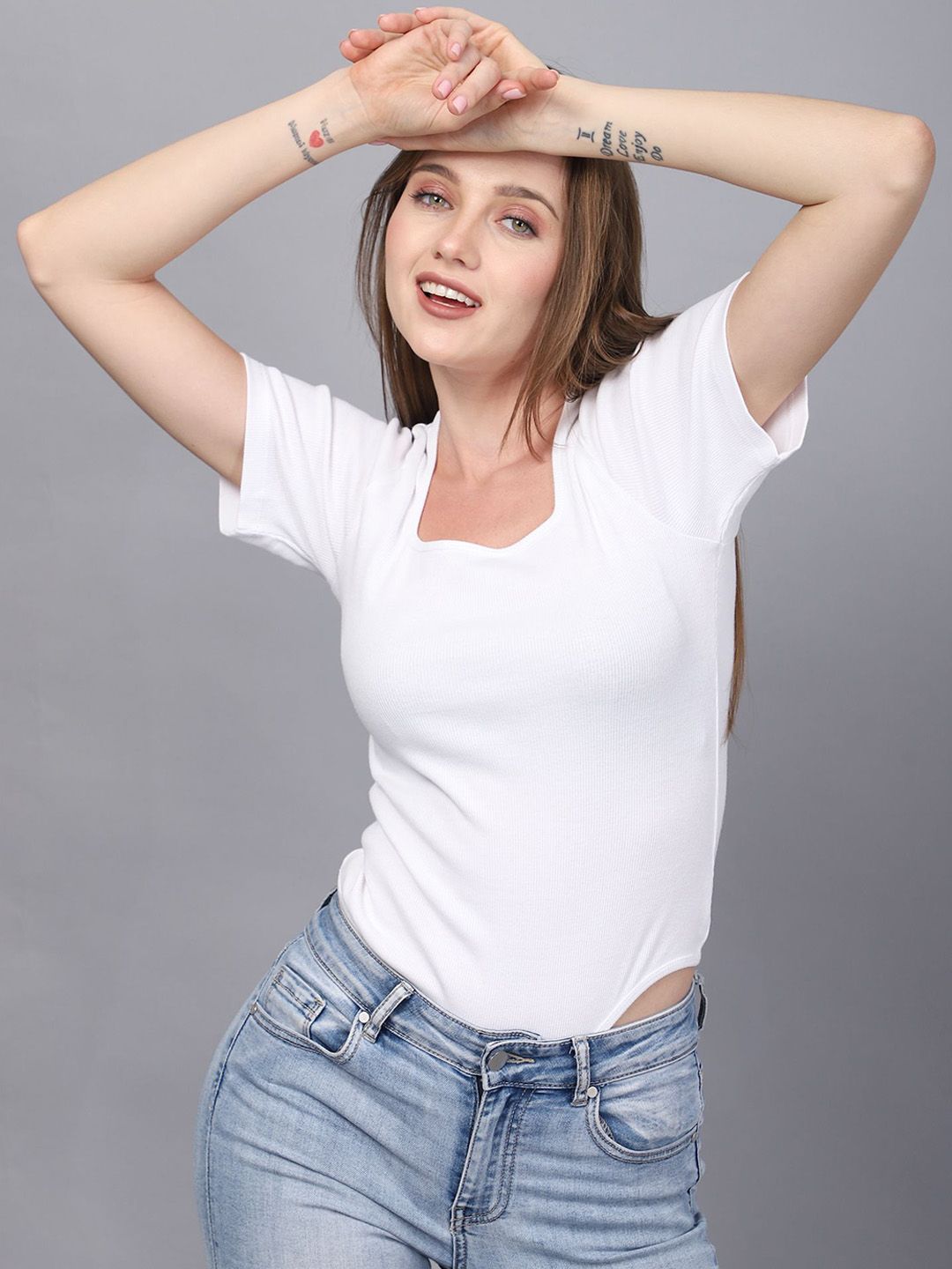 SWISHIN Square-Neck Bodysuit