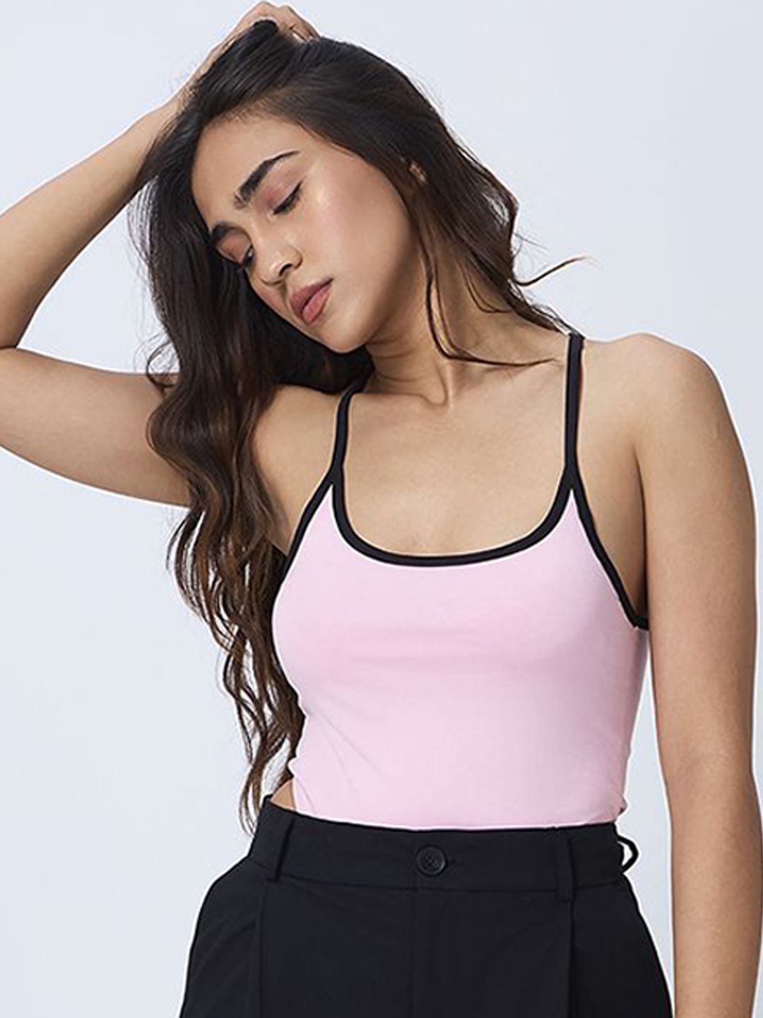 COLOR CAPITAL Scoop Neck Bodysuit
