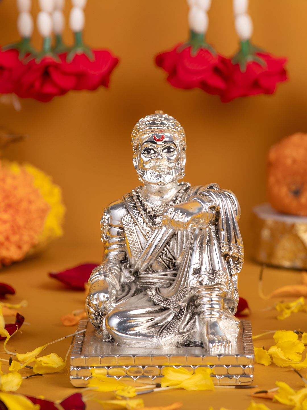 HOUSE OF WEMY Silver-Toned Idol Showpiece-picture-16