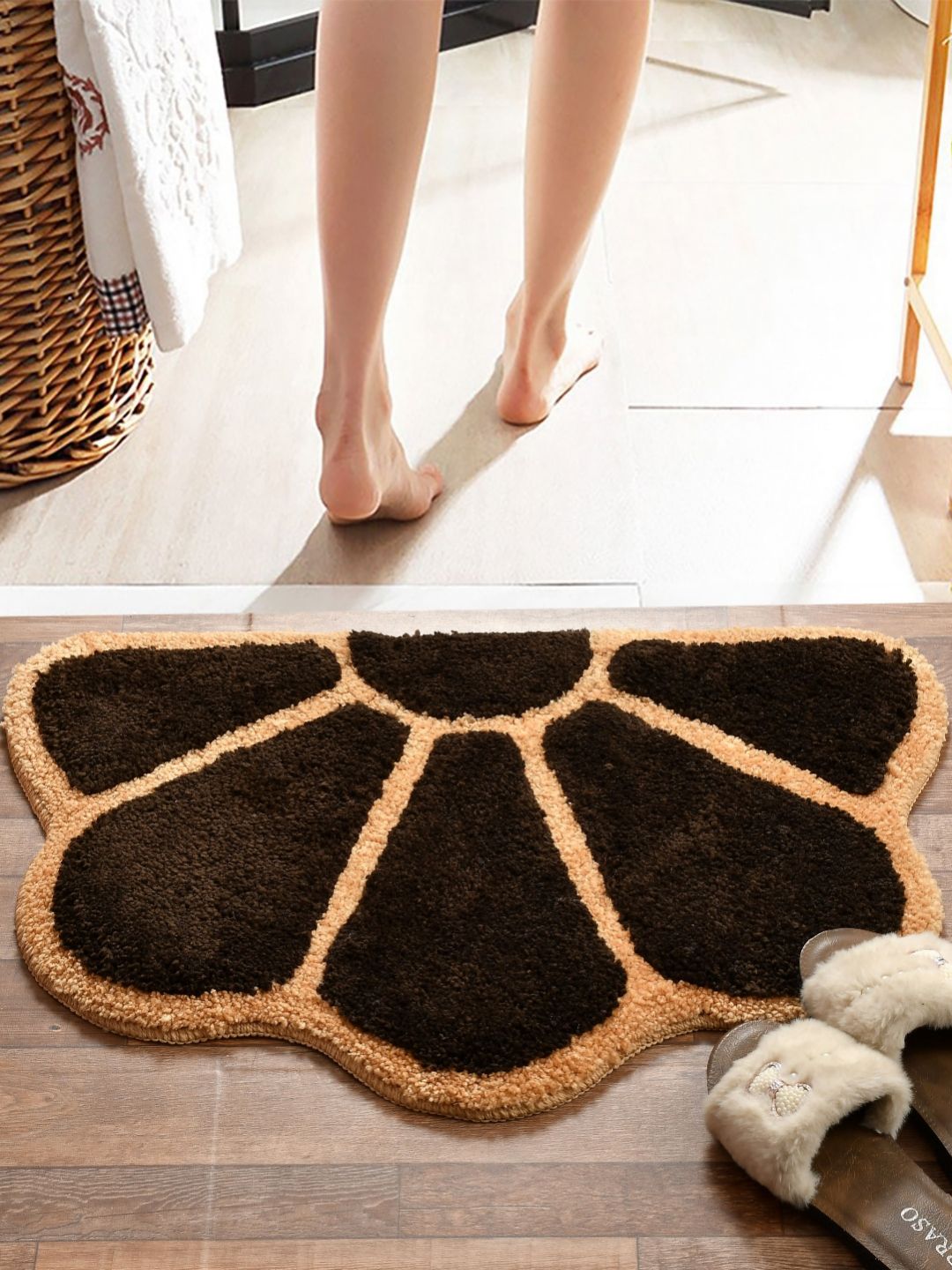 FINE TEX WORLD Brown & Beige Microfiber Anti Skid Doormats