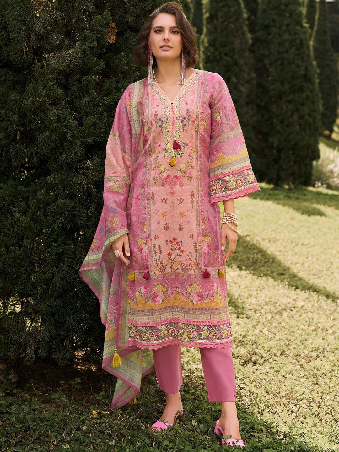 Indo Era Floral Printed V-Neck Linen Kurta With Trousers And Dupatta