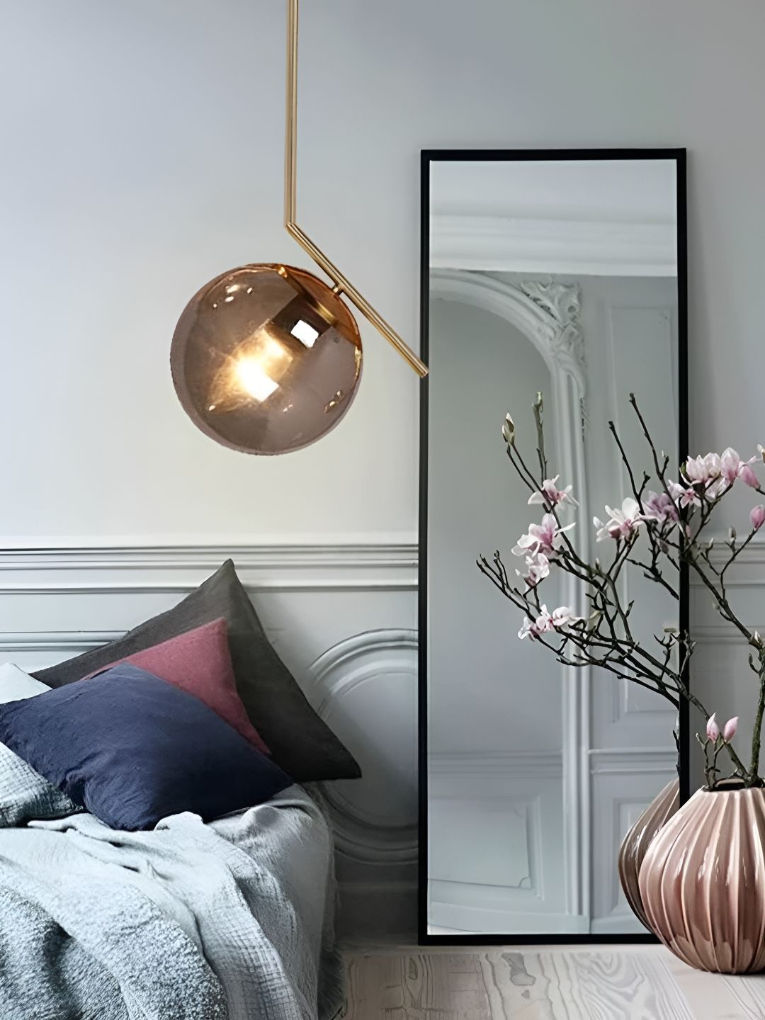 KINIS Gold-Toned Spherical Shaped Ceiling Lamp-picture-18