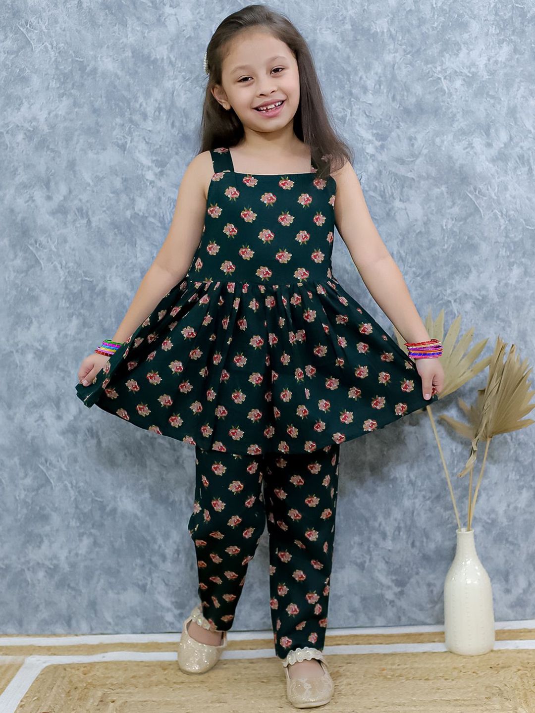 Vastrarth Girls Digital Printed Cotton Top With Trousers Clothing Set-picture-55