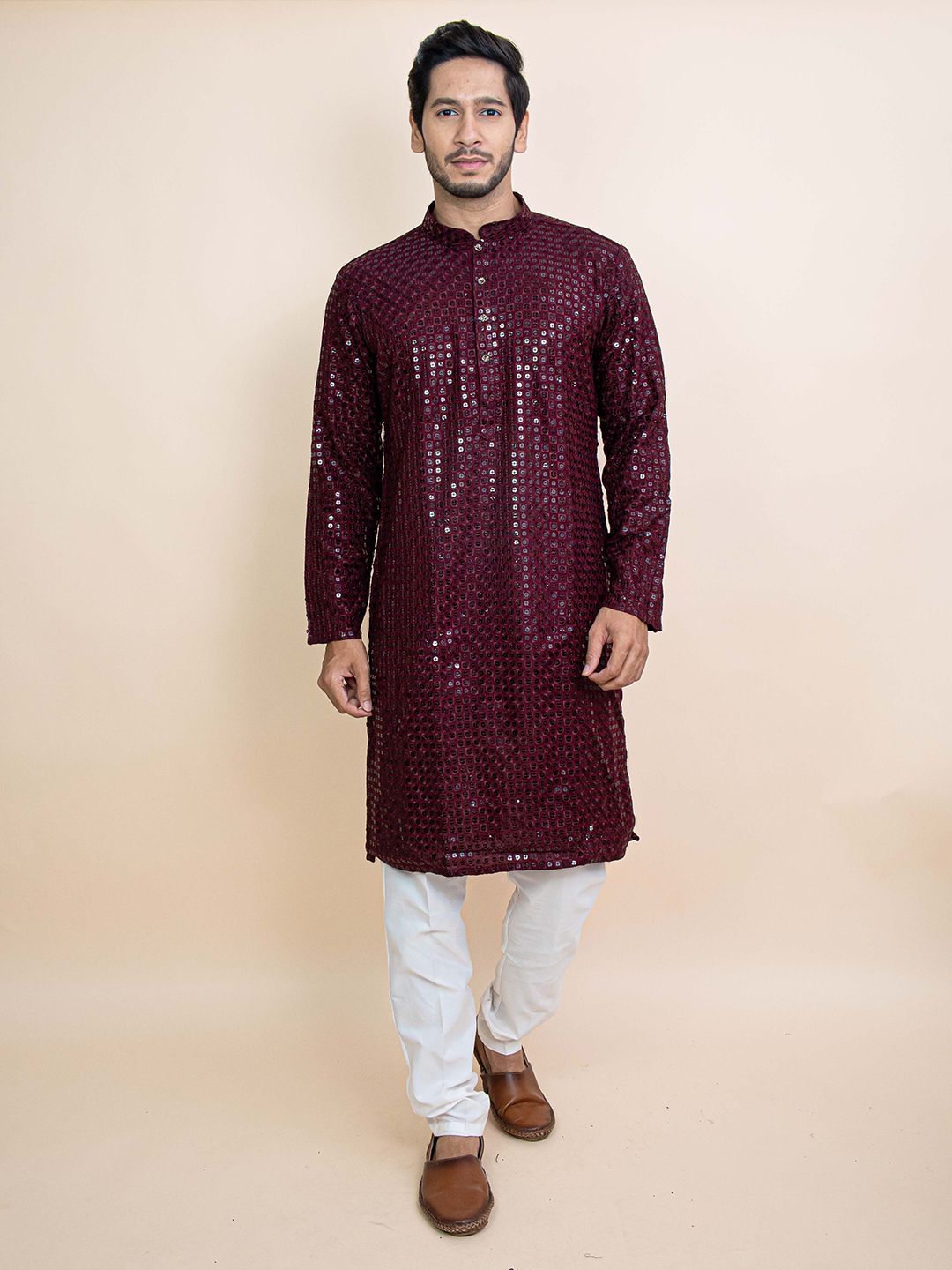 KUNDALI KAKSHAY Geometric Embroidered Sequinned Mandarin Collar Straight Kurta-picture-17