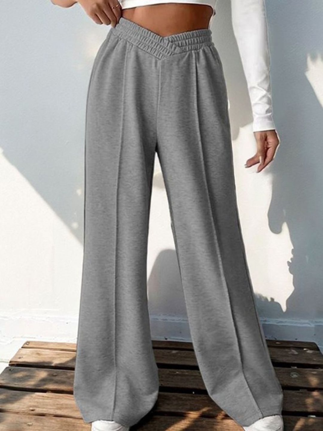 StyleCast Women Solid Mid-Rise Knitted Flat-Front Wide Leg Trousers-picture-37