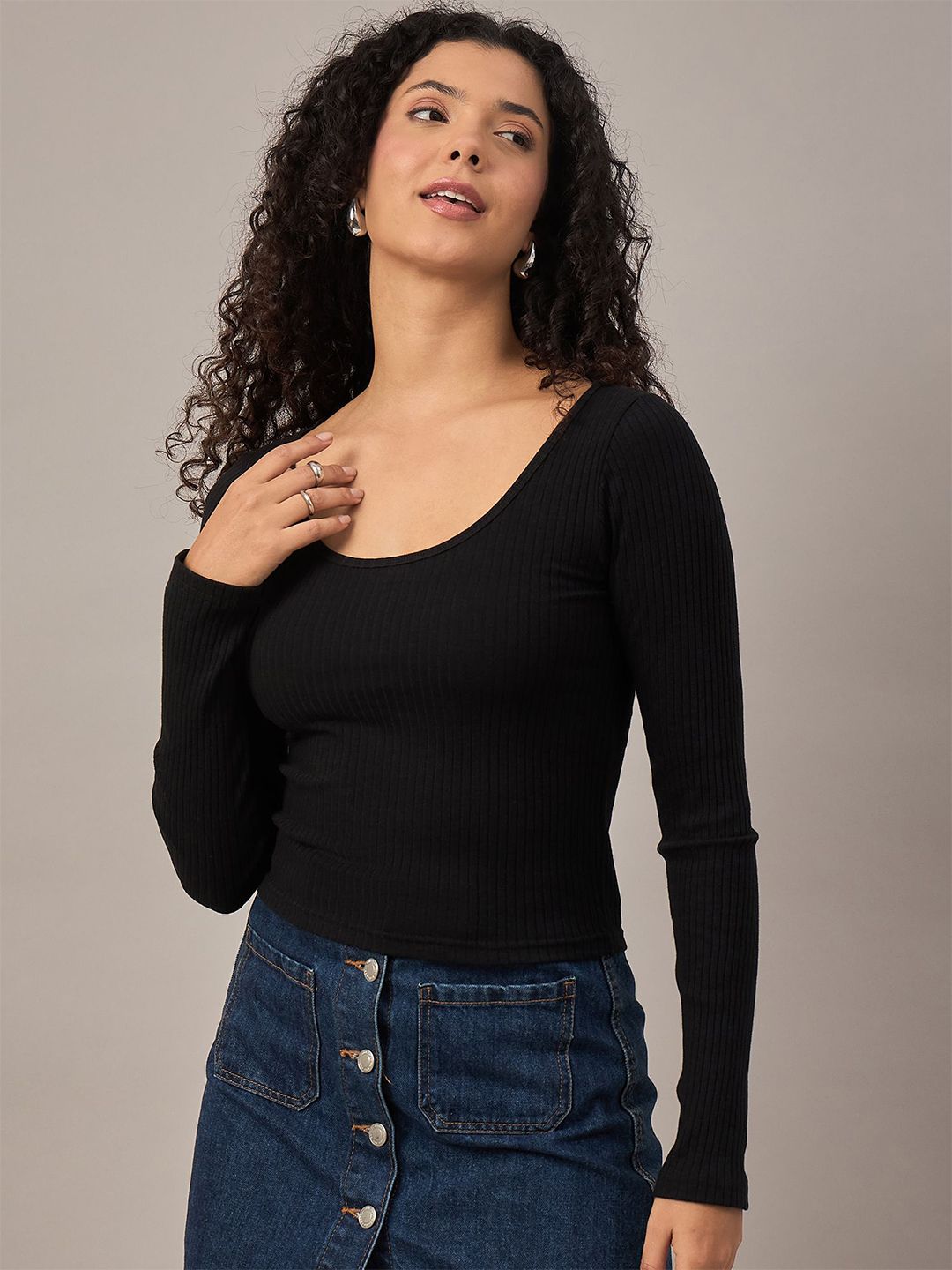 The Roadster Lifestyle Co. Women Round Neck Top-picture-31