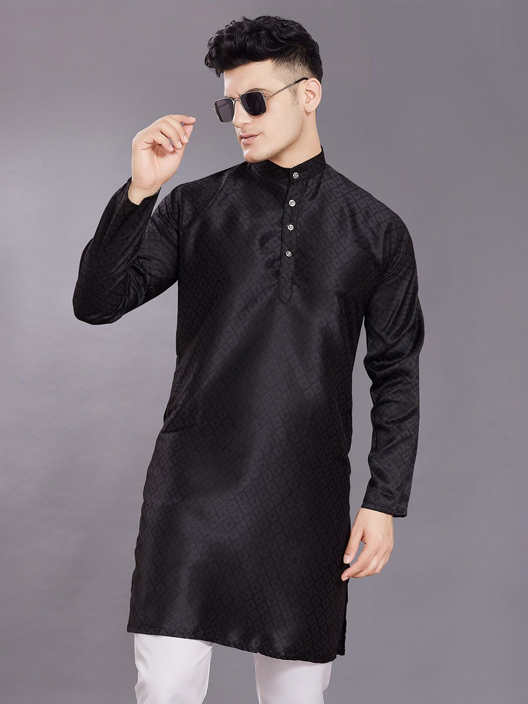 PulseIQ Men Cold-Shoulder Sleeves Thread Work Jacquard Kurta-picture-35