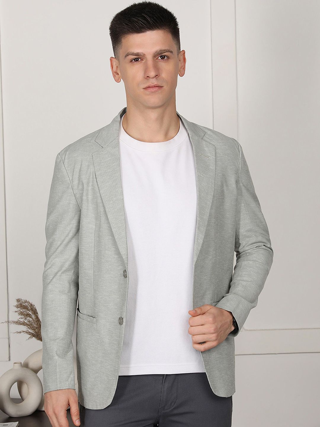 FUBAR Self-Design Slim Fit Single-Breasted Blazer-image-32