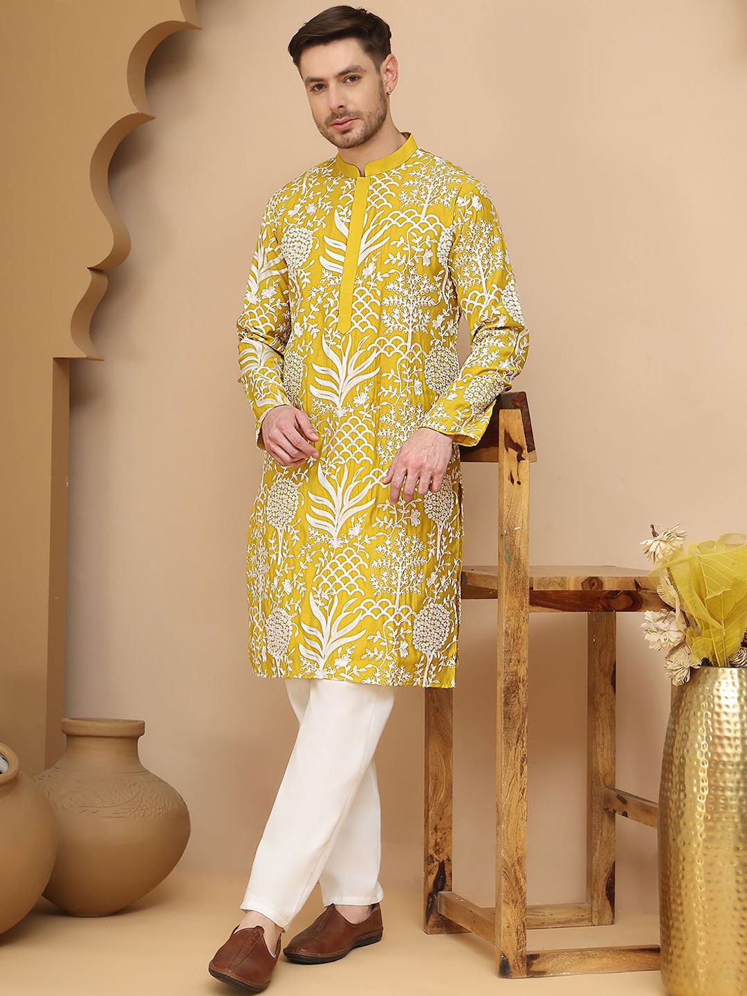 Jompers Men Floral Embroidered Regular Thread Work Kurta with Pyjamas-picture-16
