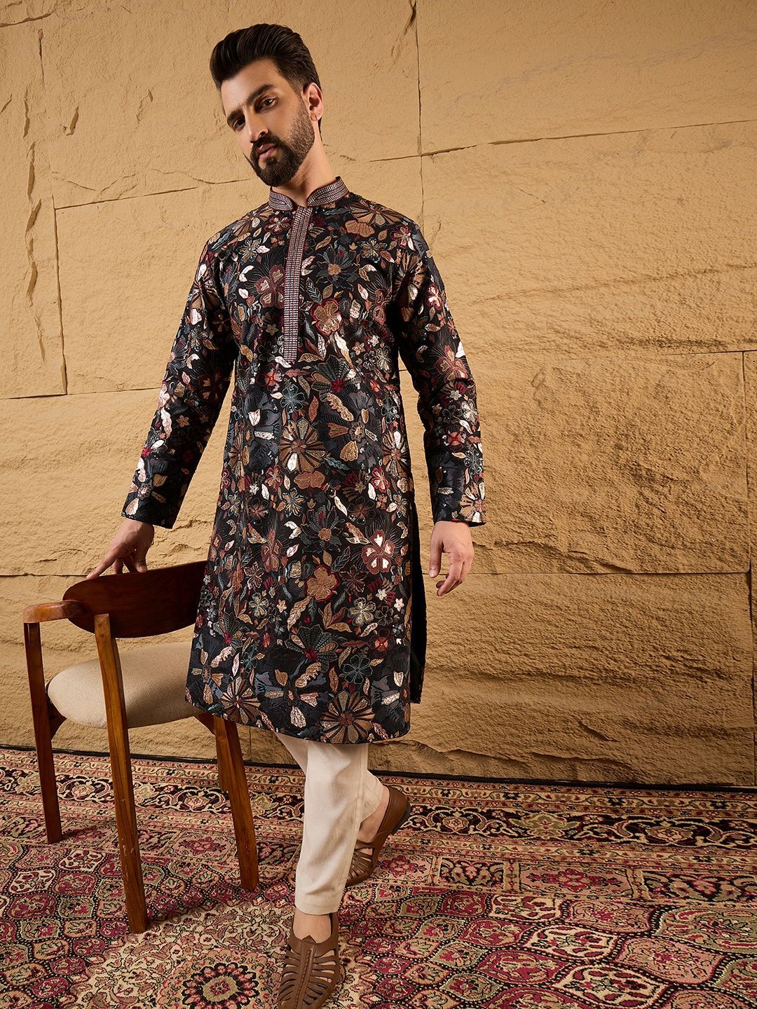 Ethnic Bay Men Embroidered Straight Kurta-image-15