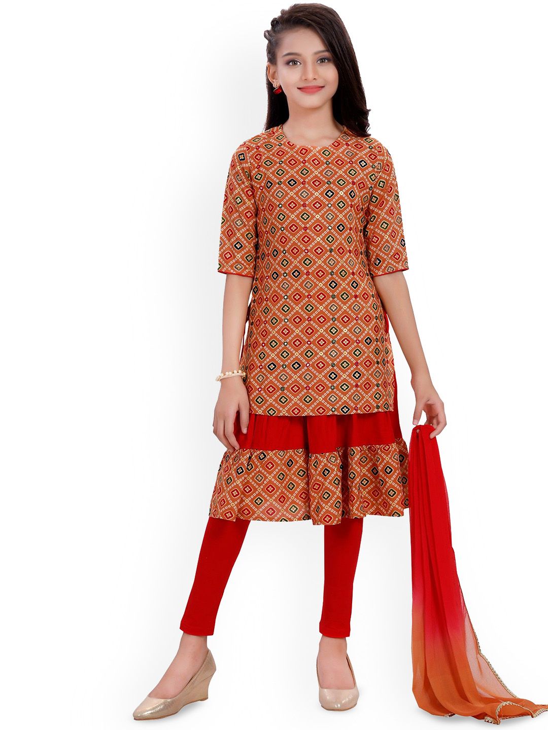 MASTARANG Girls Bandhani Printed Straight Kurta With Dupatta-image-15