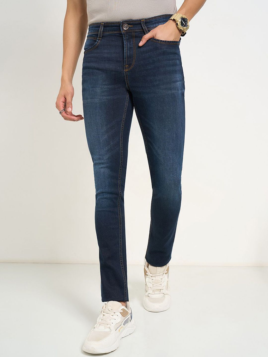 SF JEANS by Pantaloons Men Slim Fit Mid-Rise Clean Look Light Fade Jeans-picture-21