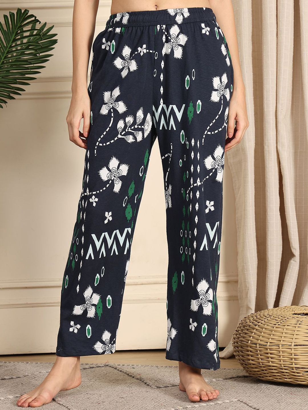 TAG 7 Printed Cotton Mid-Rise Lounge Pant-picture-14