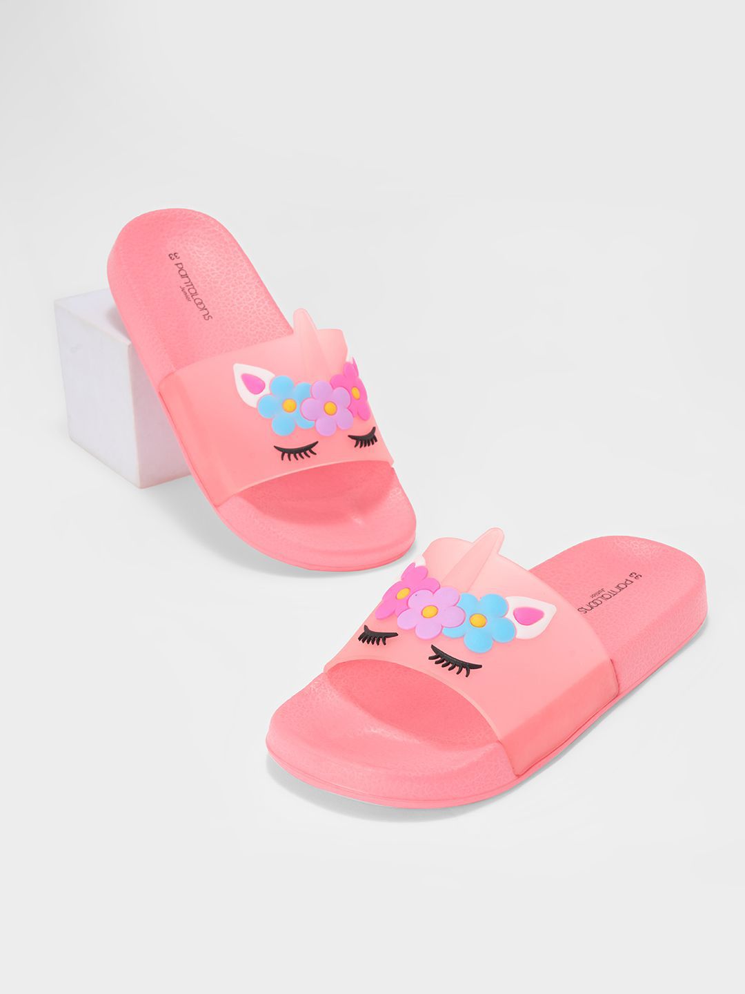 Pantaloons Junior Girls Rubber Sliders-picture-19