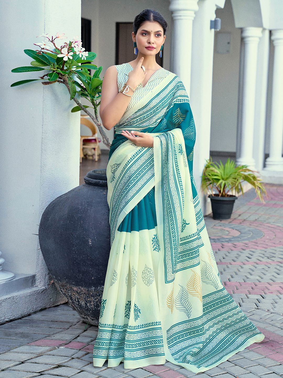 KALINI Ethnic Motifs Printed Saree-image-0