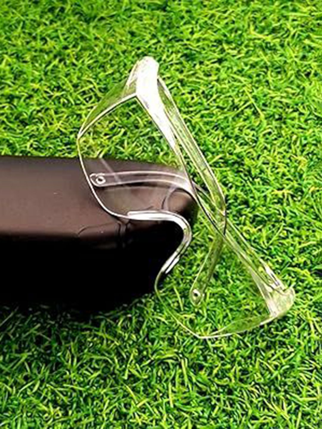 ISHICO Unisex Transparent Sunglasses-image-5