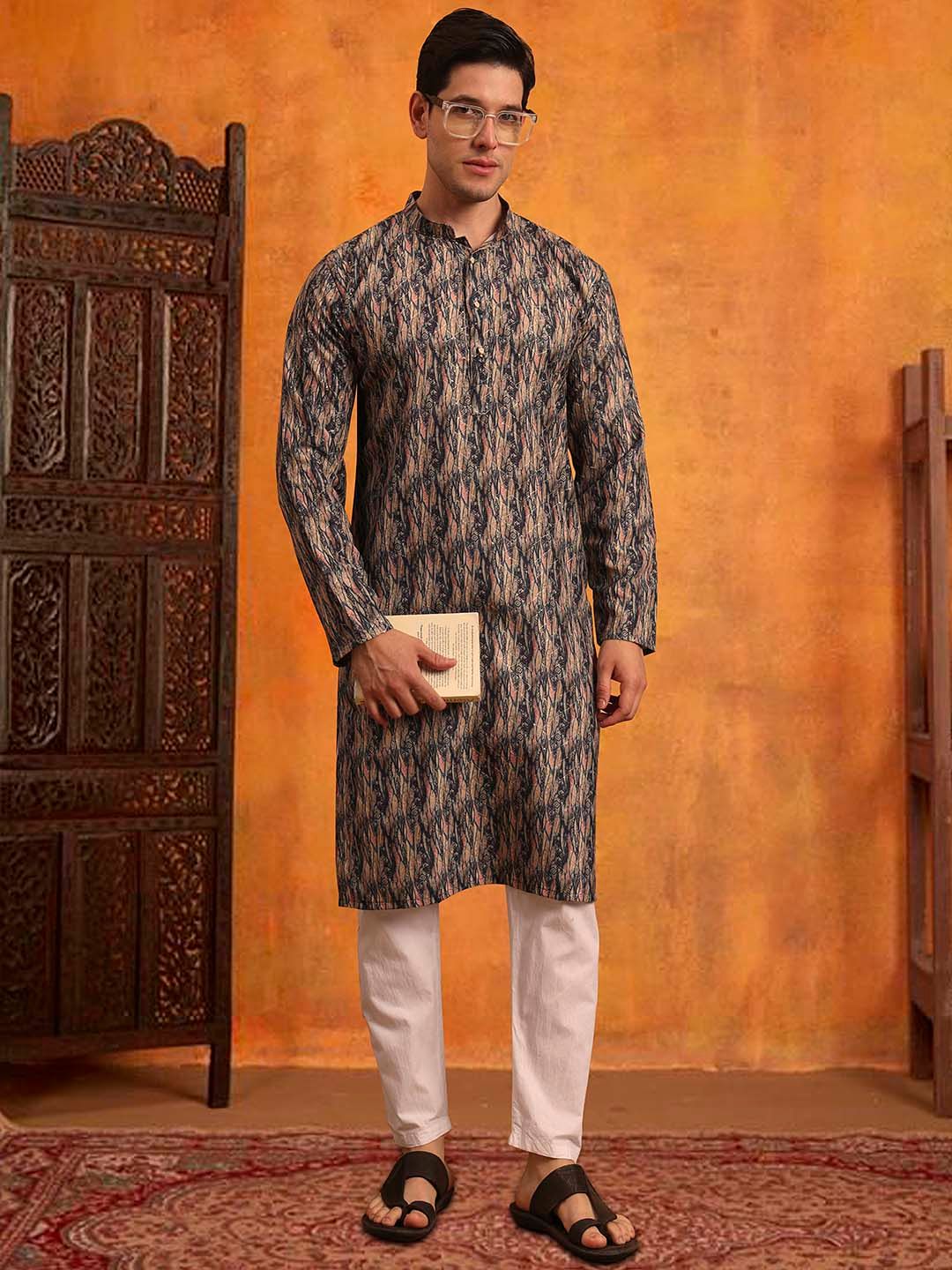 HERE&NOW Men Embroidered Kurta-picture-33