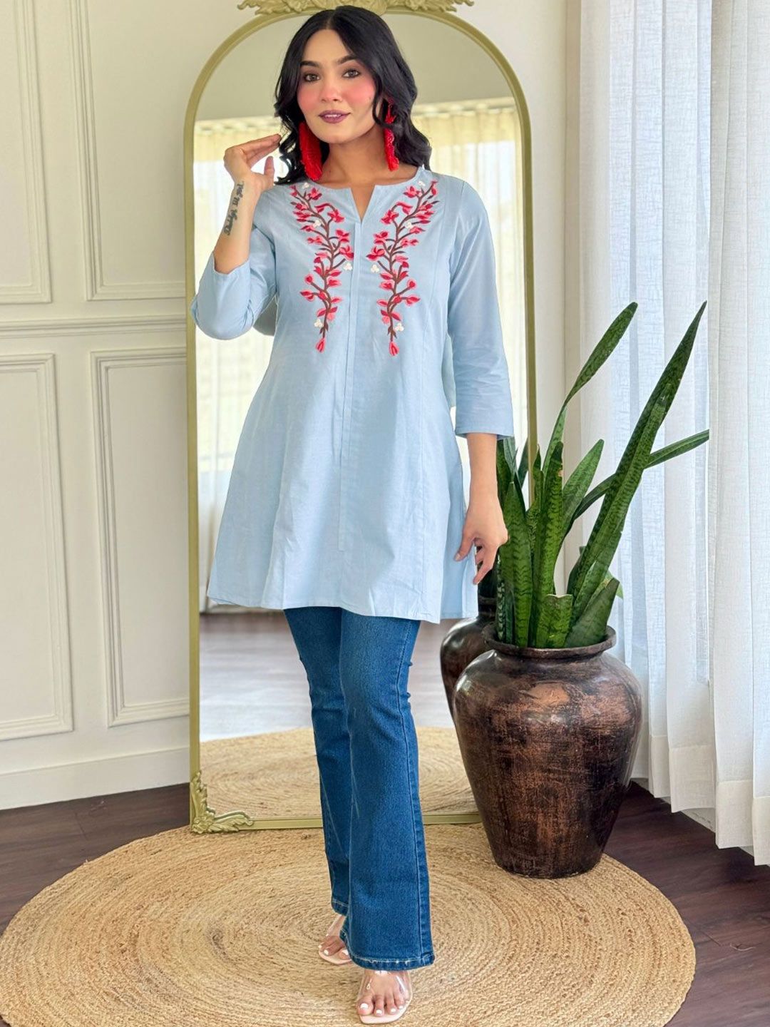 KALINI Women Embroidered Ethnic Tunic-picture-17