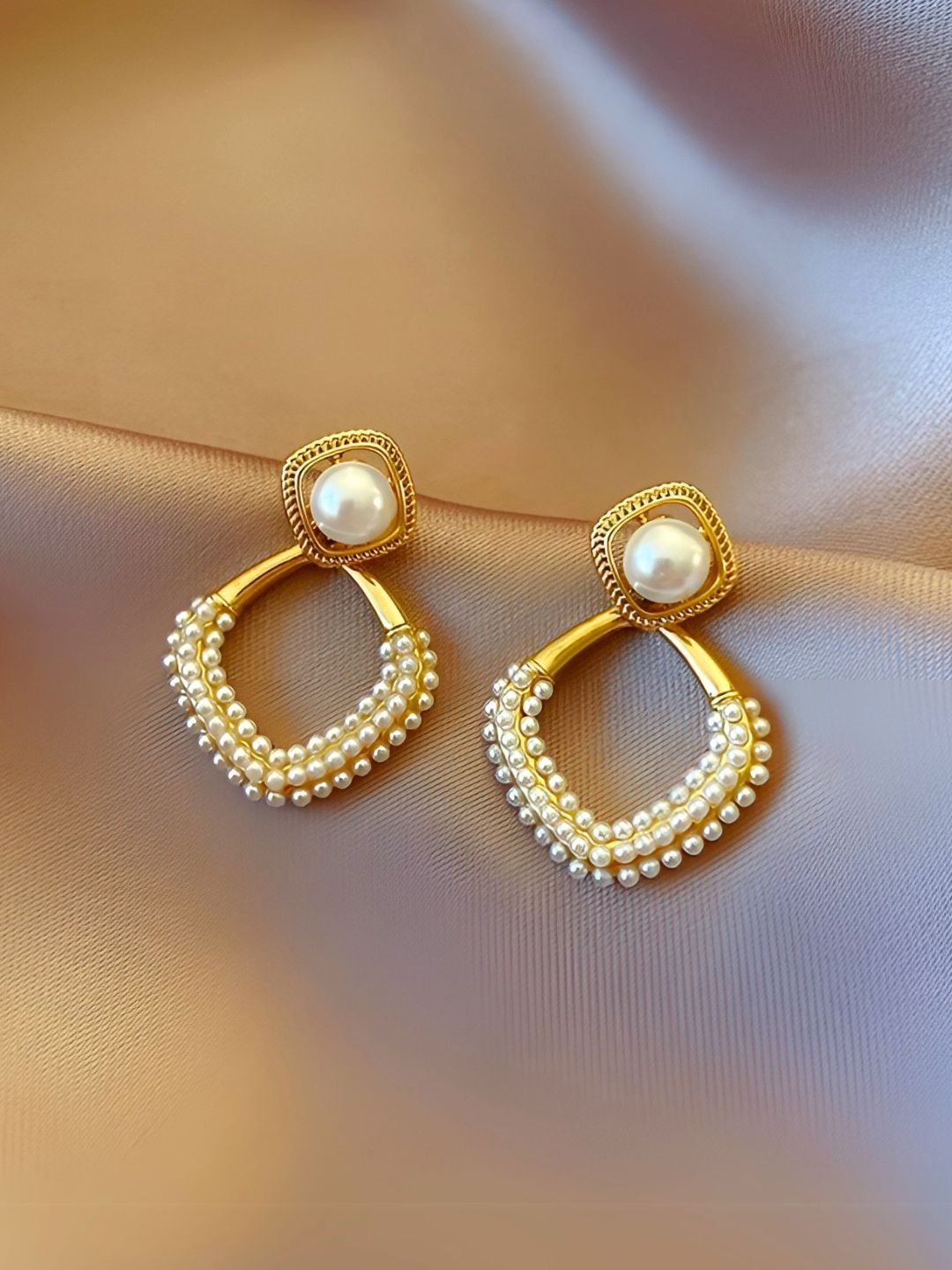 COOLWOOL Korean Gold-Plated Pearls Beaded Contemporary Drop Earrings-picture-48