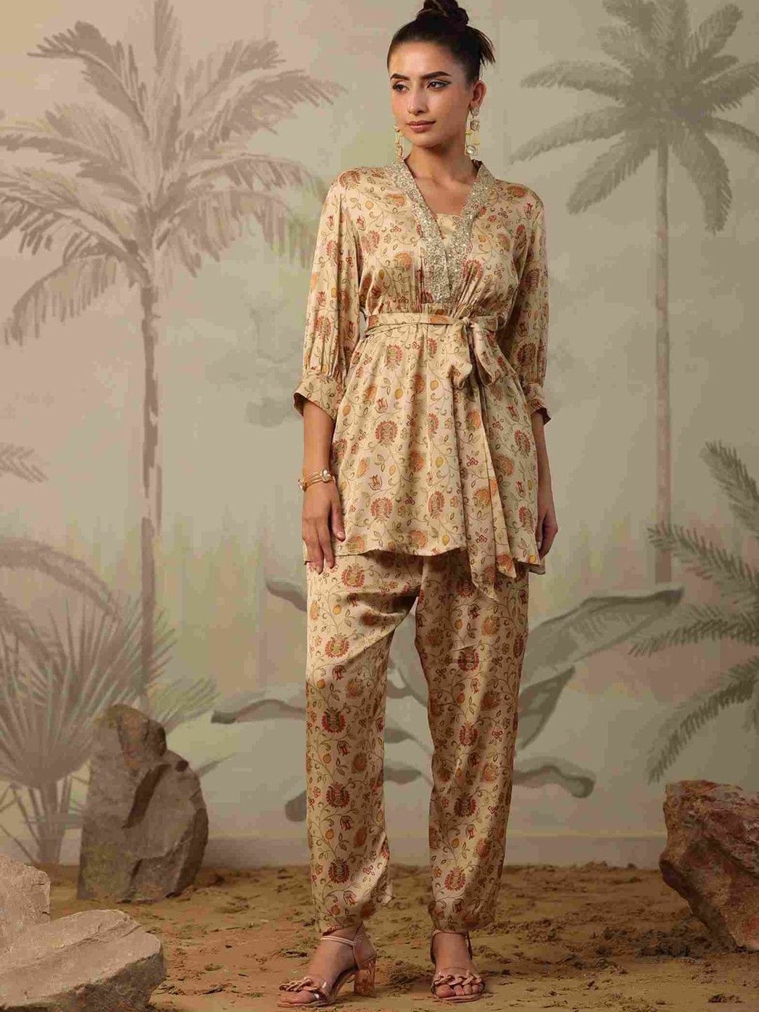 Aralia Printed Mandarin Collar Neck Top With Trousers Co-Ords-picture-37