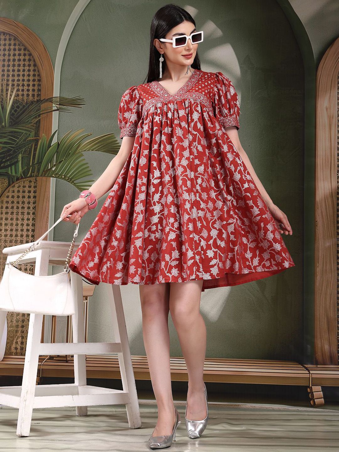 Sangria Printed Cotton V Neck Empire Ethnic Dress-picture-24