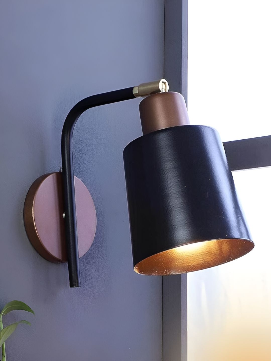 SHREE KALA HOME DECOR Black & Brown Metal Abstract Shaped Shaped Wall Lamp-picture-32